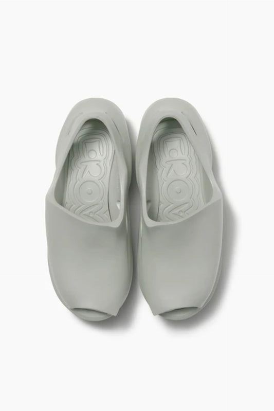 Grounds Clay Light Gray Slippers