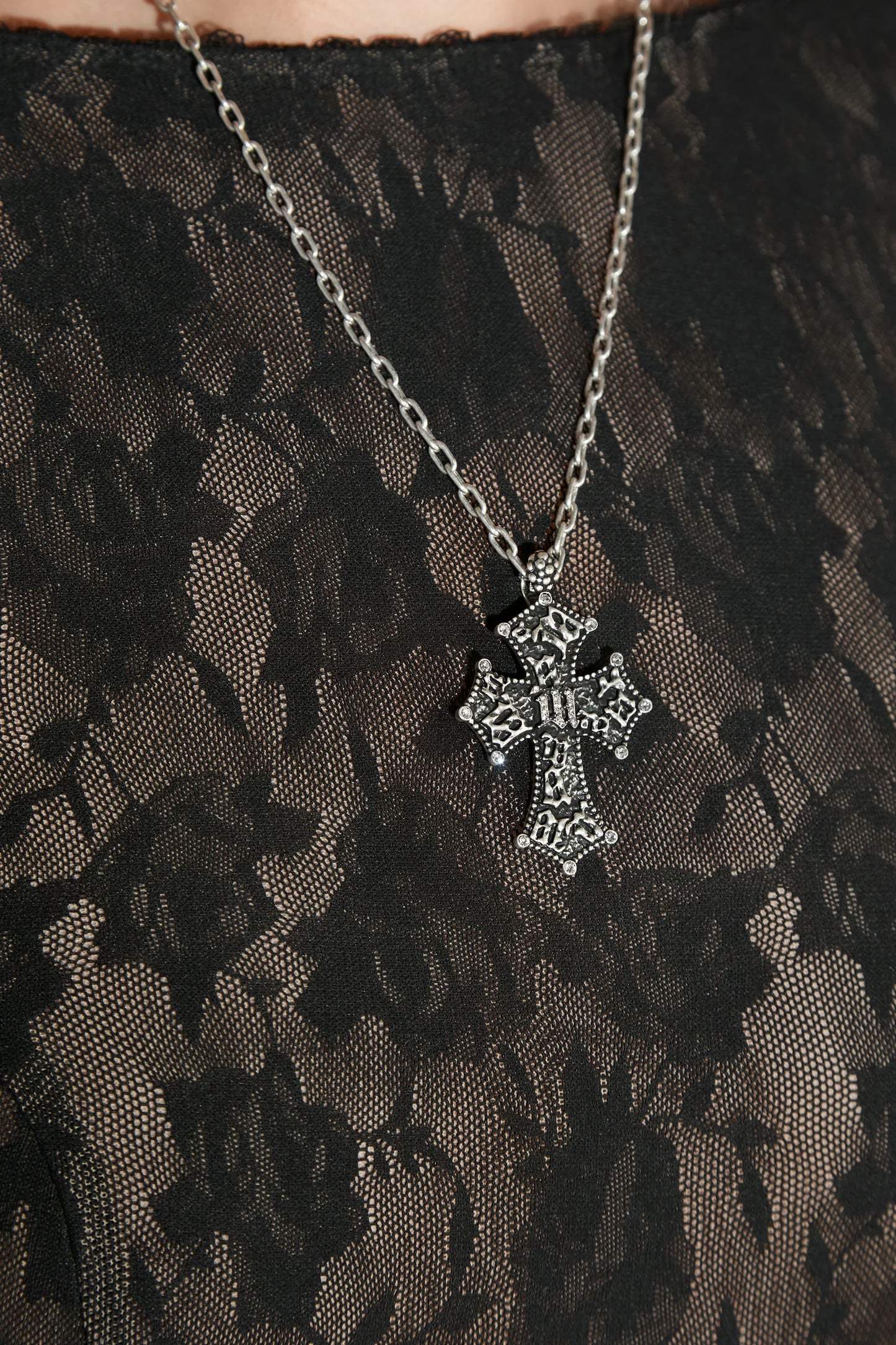 MISBHV Preacher Vintage Chain Necklace Silver