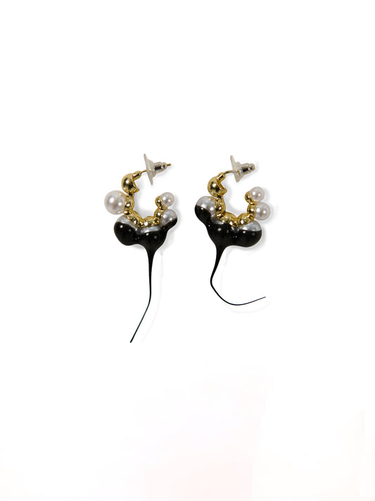 Ottolinger Dipped Pearl Mini Hoop Golg & Black