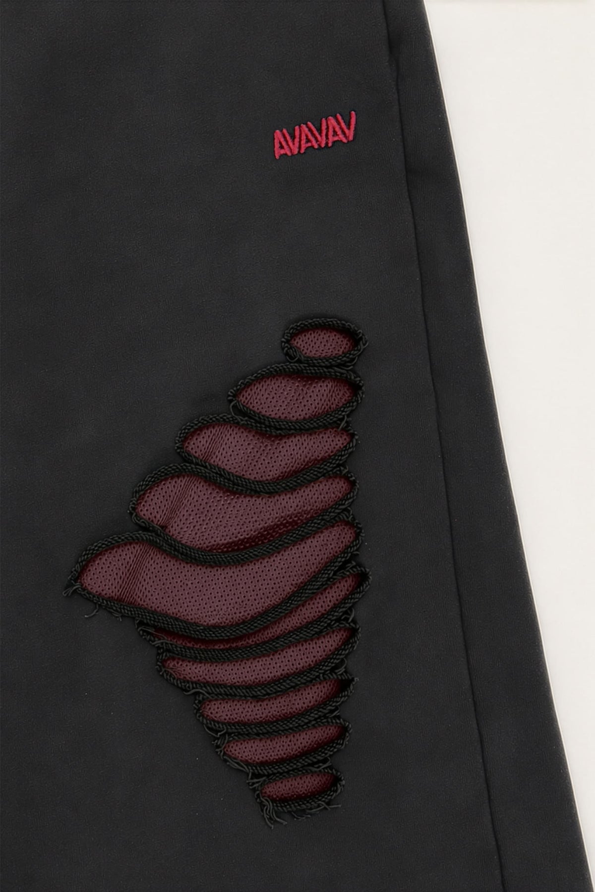 Avavav Allan Av-Logo Cut-Out Sweatpant Black
