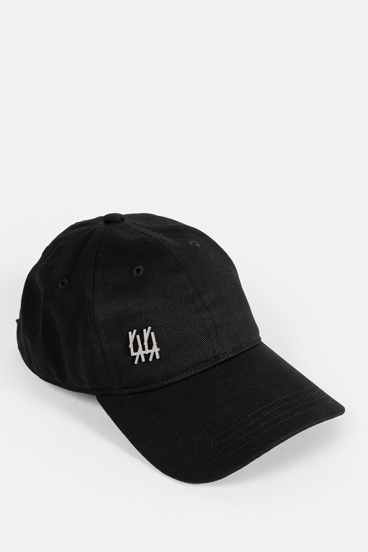 44Label Rivet Cap Black