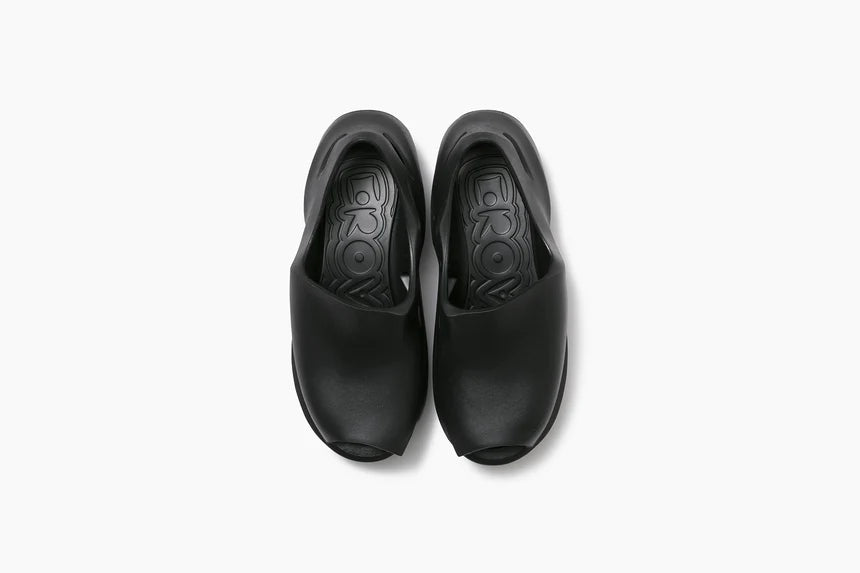 Grounds Clay Black Slippers