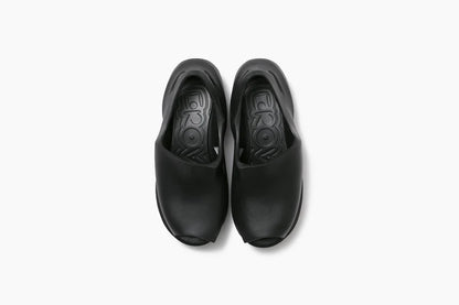 Grounds Clay Black Slippers