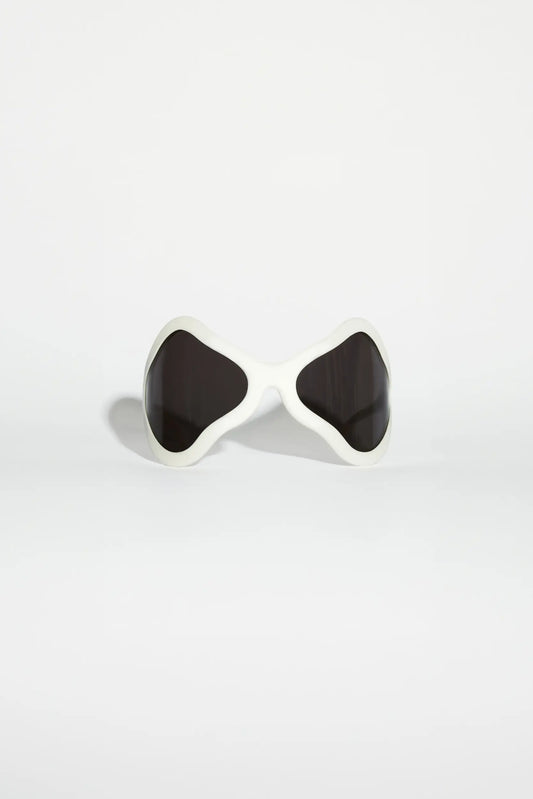 AVAVAV Panda White Sunnies