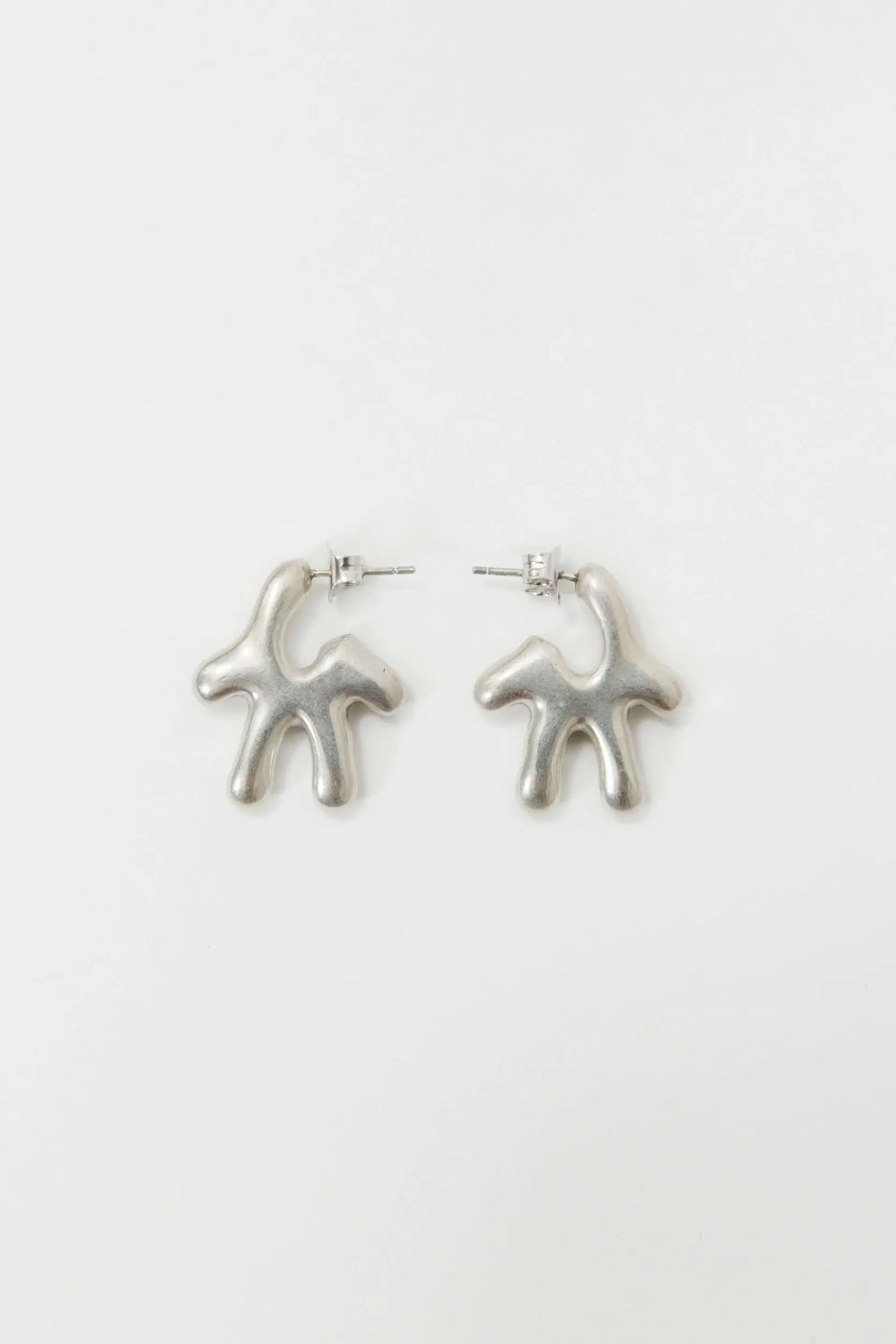 AVAVAV Av Earrings Silver