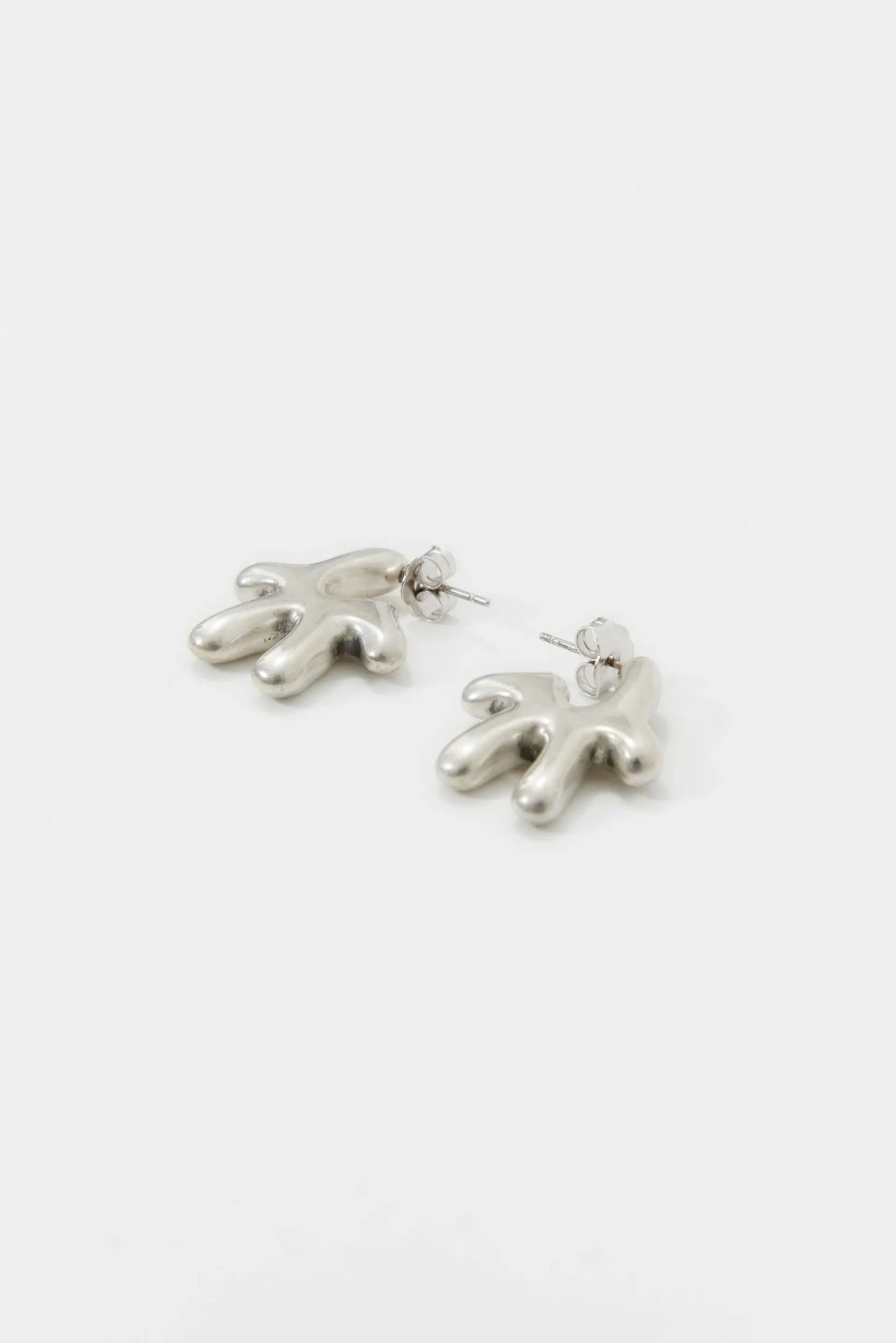 AVAVAV Av Earrings Silver
