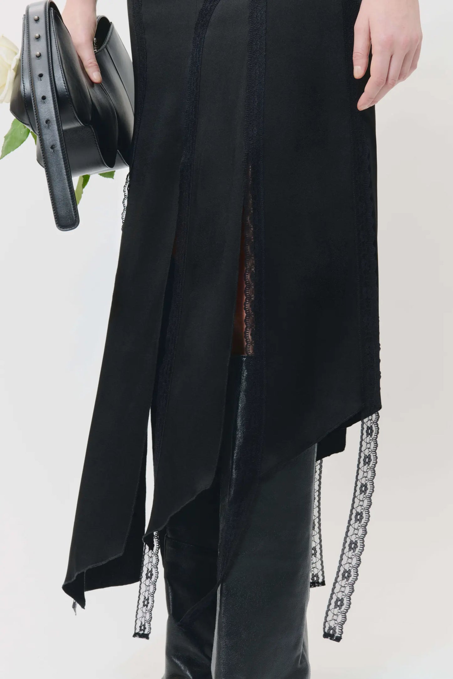 AVAVAV Laced Dress Black