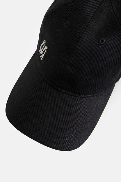 44Label Rivet Cap Black