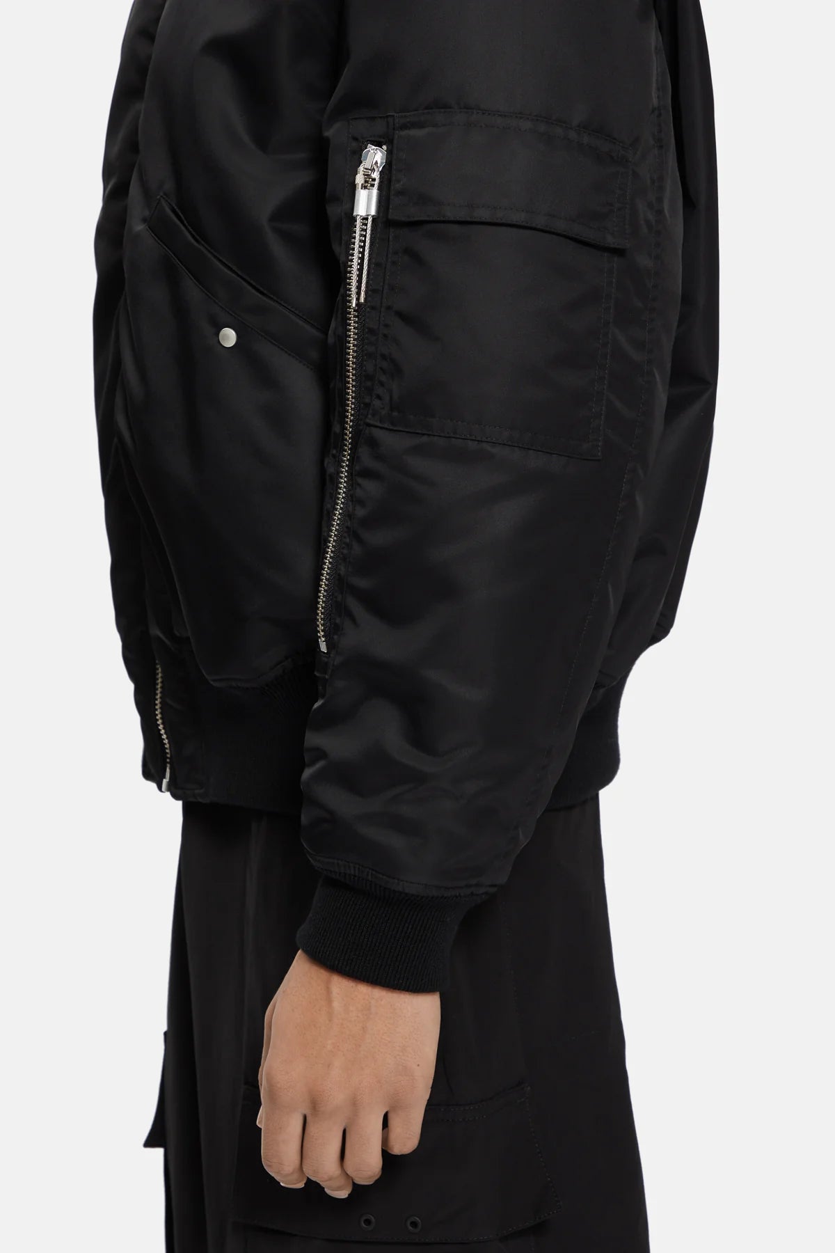44Label Profiler Bomber Black