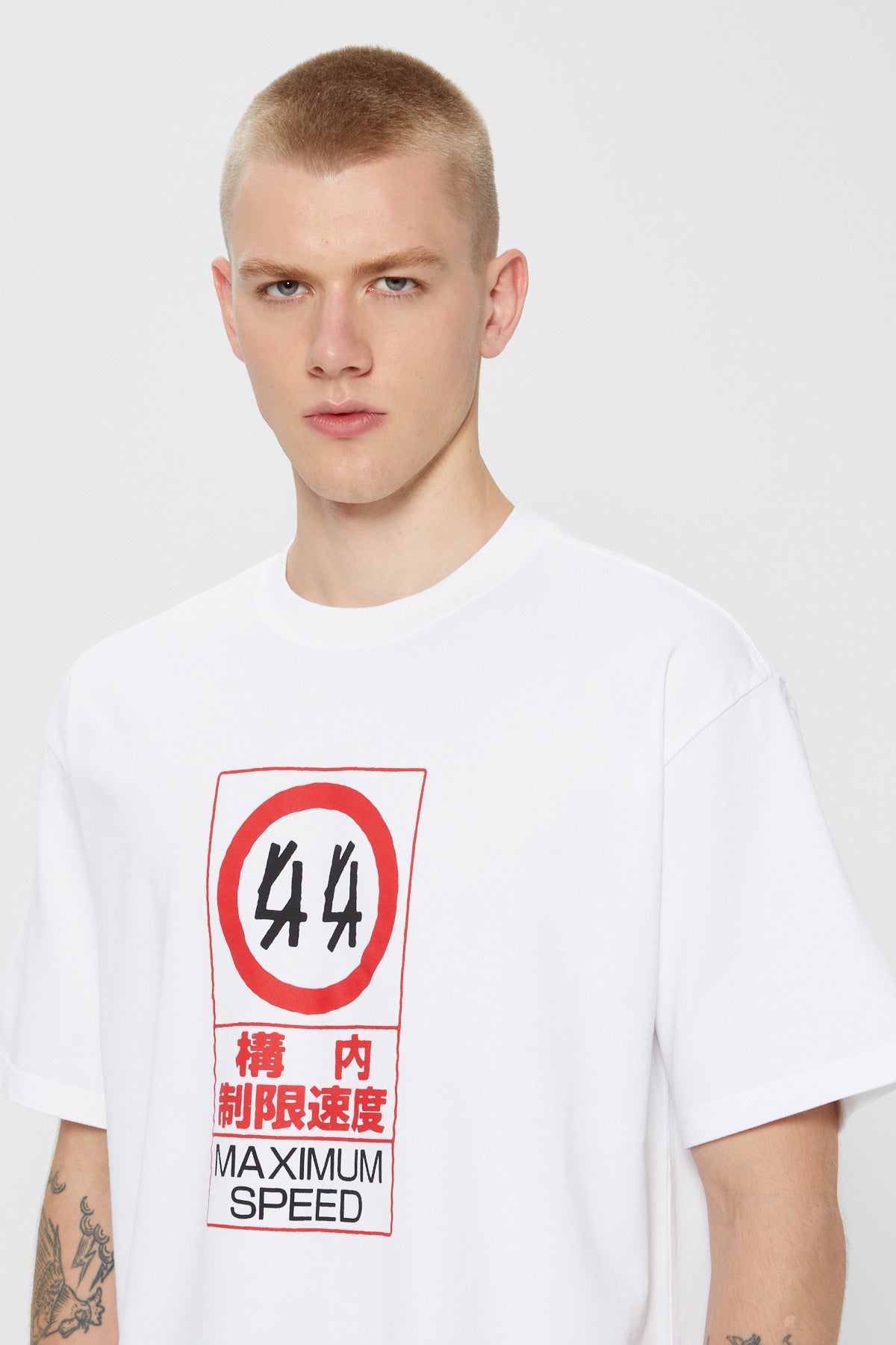 44Label Red Warning Risk Tee Black