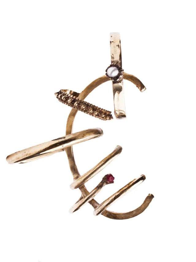 Angostura Goldenera Earcuff Gold