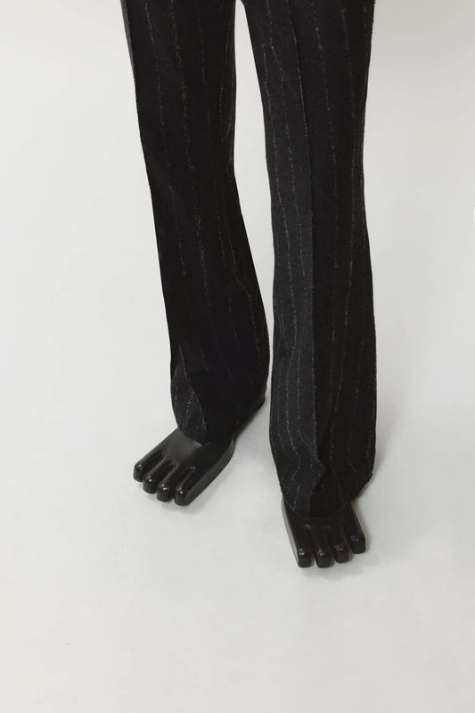 AVAVAV Finger Ankle Boots Black