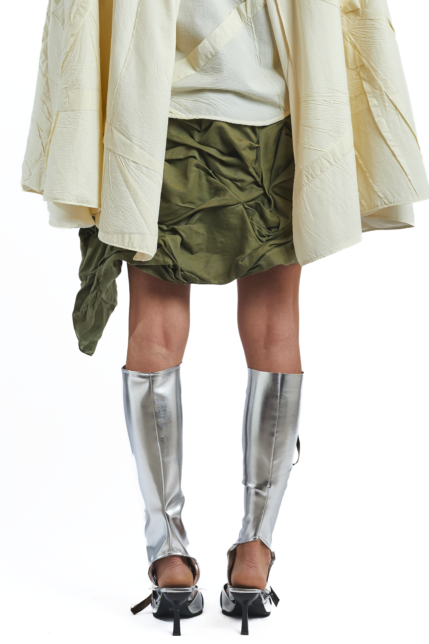 BERGIE by Giorgiandreazza Scratch Cargo Skirt Military Green