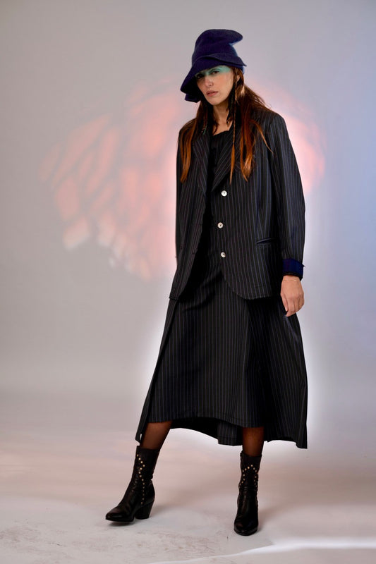 Vuscichè Ester Hat Black